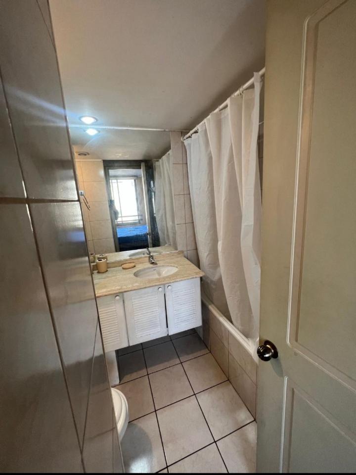 Apartamento Tipo Estudio Acogedor Entre Metro Catolica Y Baquedanono Apartment *